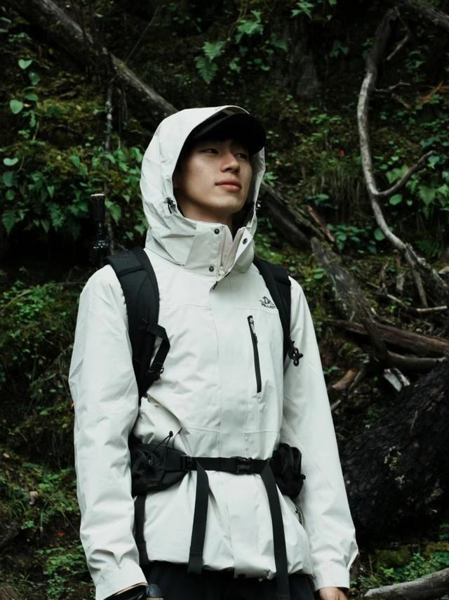 国货冲锋衣不输始祖鸟、可隆等中产品牌开元棋牌app不吹不捧！4个高性价比(图5)